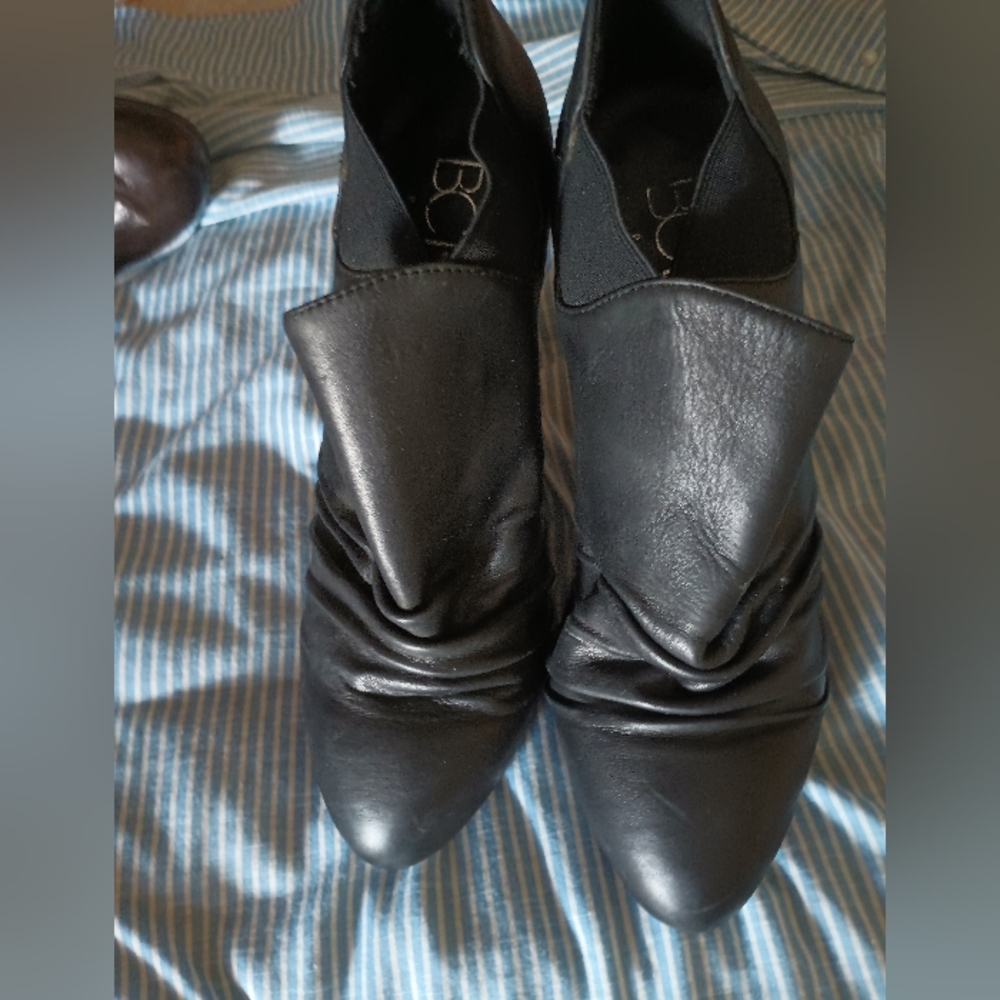 BCBG bootlets